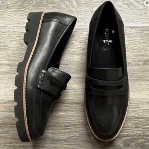 Vagabond Women's Black Loafers